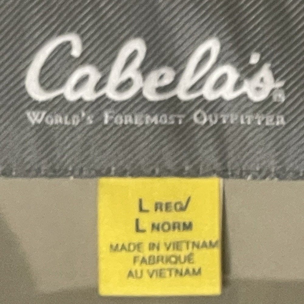 Cabela's Women's Large Woodland Camo Fleece Lined Hunting Vest Zip Pockets - Picture 4 of 13